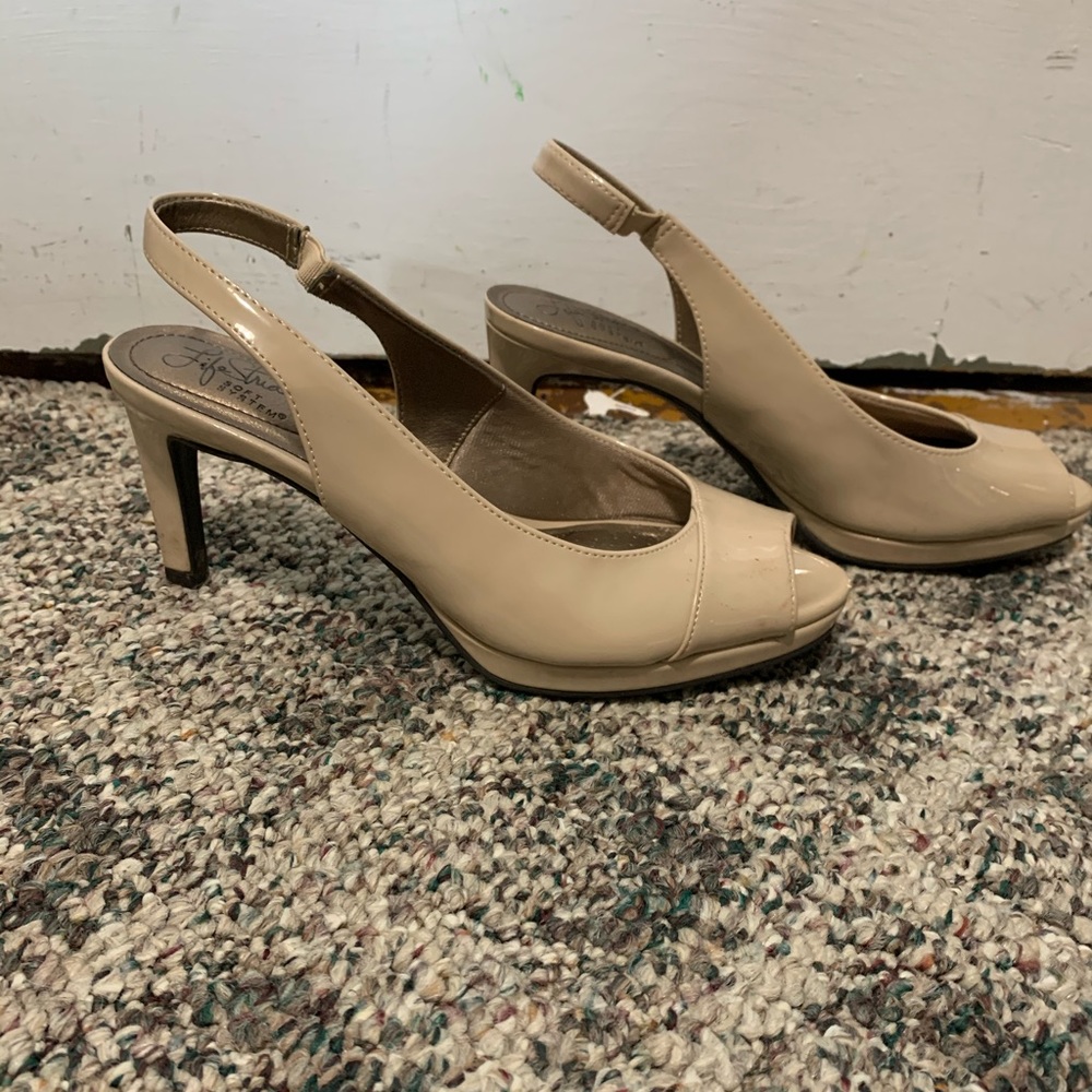 Size 8 Life Stride Stiletto Heel Nude Work Once!